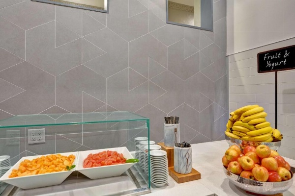 Embassy Suites By Hilton Hotel Miami - International Airport image 21